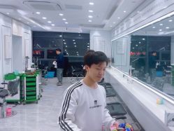 -镁连社·美联社
