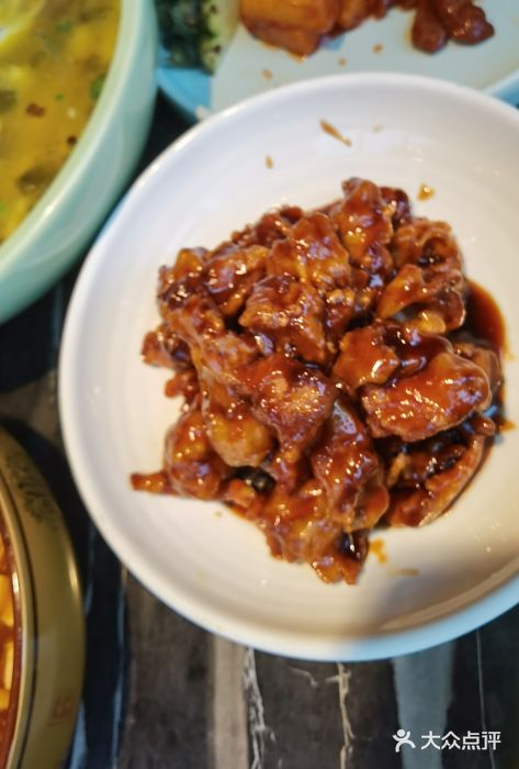 新白鹿餐厅(虹桥南丰城店)糖醋里脊图片