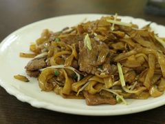 干炒牛河-美食店(华贵路店)
