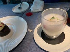 -弦月窗LUNETTE BY AMANDA(复兴路店)