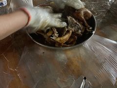 -满記土窑烧鷄波浪山莊