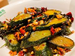 -绿草地·湘菜(悦方ID mall店)