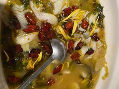 -绿茶餐厅(深圳龙华天虹购物中心店)