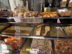 面包甜点陈列柜-鲍师傅糕点(西站店)