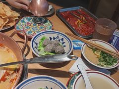 -洱火云南酸菜牛肉火锅(石景山当代商城店)