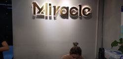 -Miracle集简美发沙龙