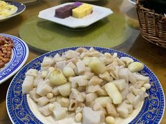 -云河农家乐饭店(福禄缘树山店)