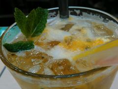 -佰搭果·广式茶餐厅(西华路店)