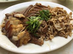 -乌文新澄海卤鹅店