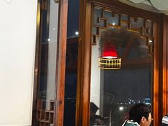 -小天鹅火锅·一线江景洪鼎旗舰店(洪崖洞店)