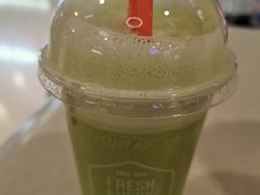 青苹果黄瓜汁-每日新鲜水果吧(黄浦来福士店)