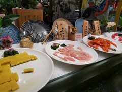 -四海一家自助餐(益田假日广场店)