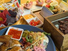 -Famous肥猫墨西哥音乐餐吧(五棵松华熙LIVE店)