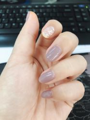 -璀璨&星光美甲美睫店
