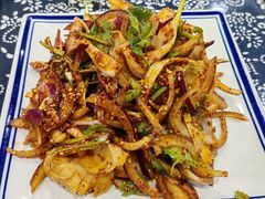 -八两八金·莱芜特色炒鸡(市南漳浦路店)
