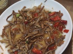 -临街徽菜馆·正宗黄山味