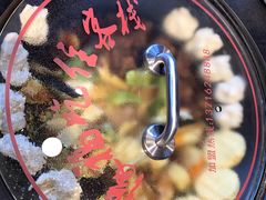 -缘福乡村铁锅炖民宿(八达岭店)