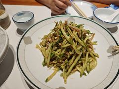 -渔港甄宴·海鲜·地标烟台菜(金沙滩店)