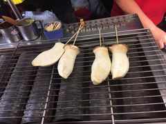 -六合夜市