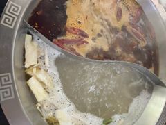 -重庆故事姊妹老火锅(财经学院店)