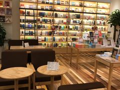 -猫的天空之城概念书店(印象城购物中心店)