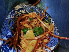 -夯鱼烤鱼·尔滨地标美食(国展店)