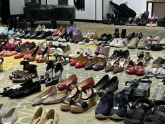 -万物奢潮中古奢侈品(青岛店)