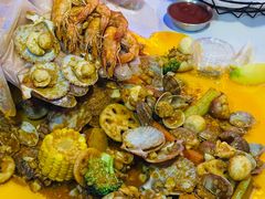 手抓海鲜-The Boiling Crab宝灵蟹手抓海鲜(中国首店)
