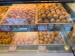 -東更道点心行(利客来店)