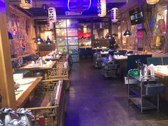 大堂-船梆煮•蒸汽海鲜·炉火烤肉(五四广场店)