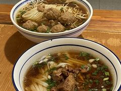 -矮子粉店1985·长沙米粉(湘春路店)