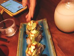 牛油果反卷-山葵家居酒屋(天目里店)