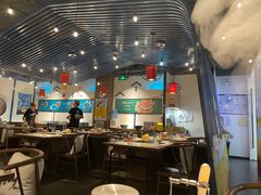 -尚尚仙·酸汤猪手·猪肚鸡火锅(华联万柳购物中心店)