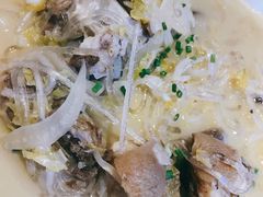 大骨炖酸菜-东北人家铁锅炖(鞍山路店)