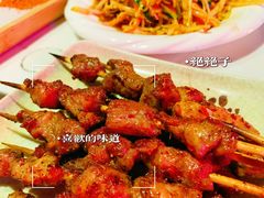 -土灶台东北大块肉烧烤(风景城邦店)