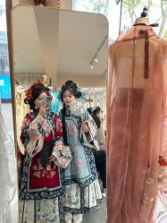 -一揽芳华汉服旗袍体验馆(拙政园店)