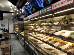 自助取餐区-屋头串串(新街里店)