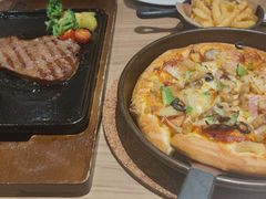 -必胜客(新中纬店)