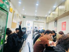 -黄阿姨锅贴大王(万航渡路店)