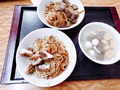 干拌面-松树干拌面店