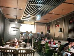 大堂-老头儿油爆虾(星光一期店)