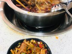 -俭让佬妈现卤串串(温江总店)