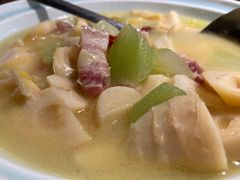 腌笃鲜-老头儿油爆虾(金鹰世界店)
