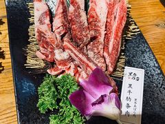 黑牛肋条烤肉-黑牛の店·和牛烧肉(大悦城店)