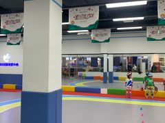 -米高蓝斯克国际轮滑中心(中铁建店)