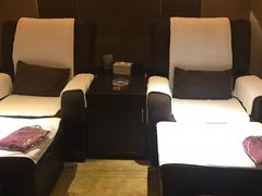 -金色印象·4K影院式足体养生(杨家坪西郊店)