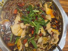 -乡土特色.冷锅鱼.牦牛肉汤锅