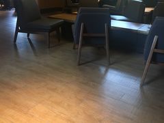 大堂-星巴克(红房子店)