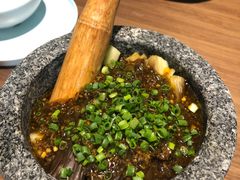 -有红鸡毛店·川菜(建设路店)