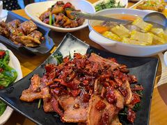 -隔壁老王·家常云南菜(花巷店)